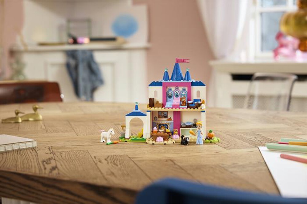 Immagine del prodotto LEGO - DISNEY Castello degli animali di Cenerentola-43283