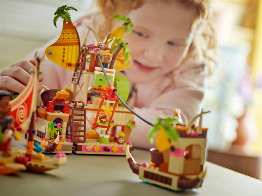 Immagine del prodotto LEGO - DISNEY PRINCESS Il barcone dei Kakamora 43258