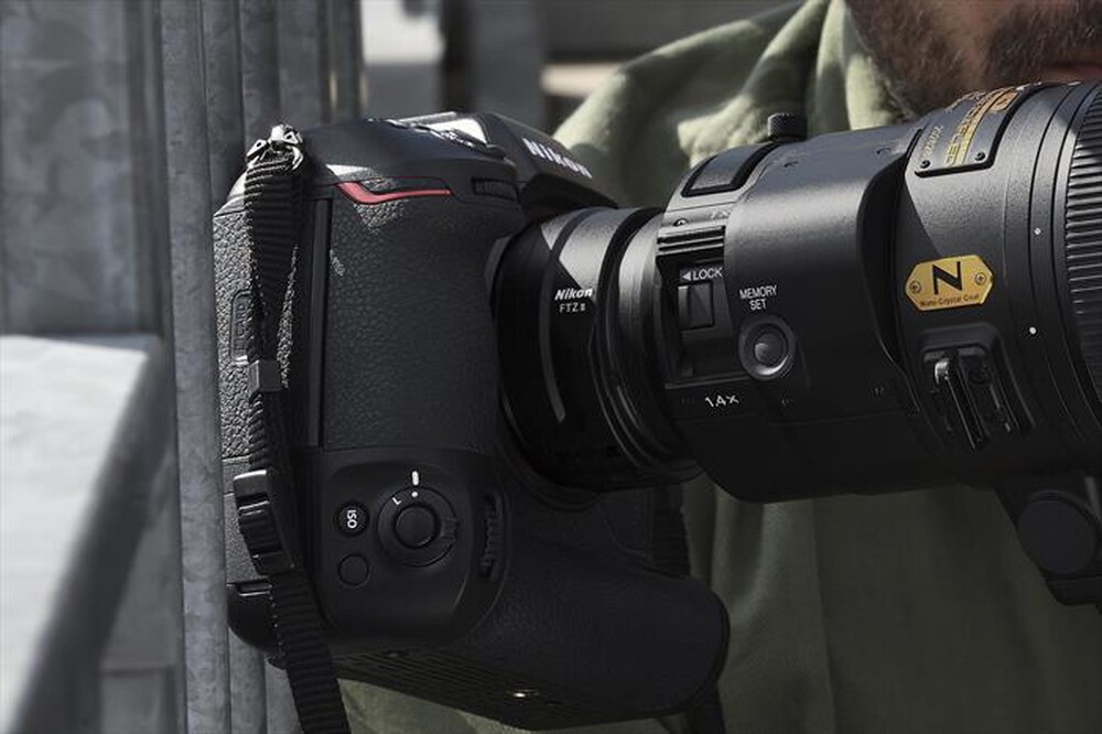 "NIKON - Adattatore baionetta FTZ II-Black"