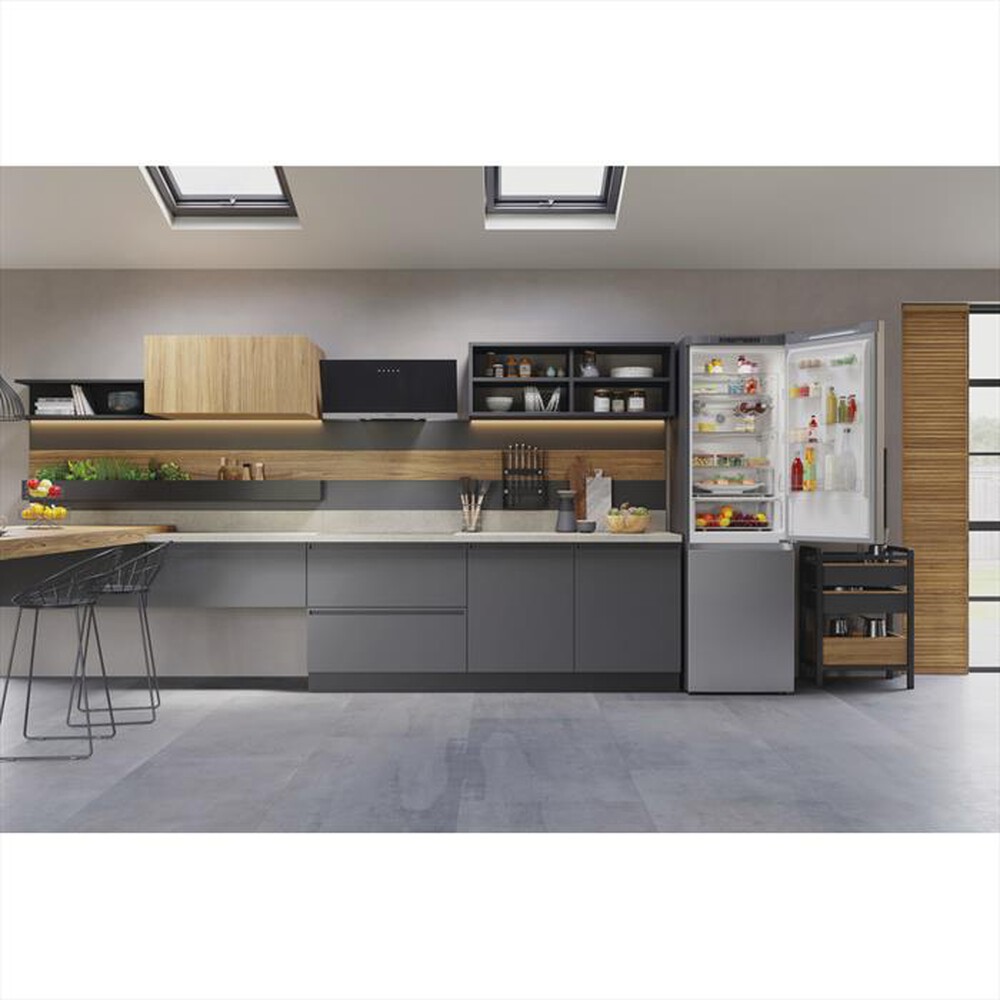 "HOTPOINT ARISTON - Frigorifero combinato HAFC9 TA33SX O3 Classe D"