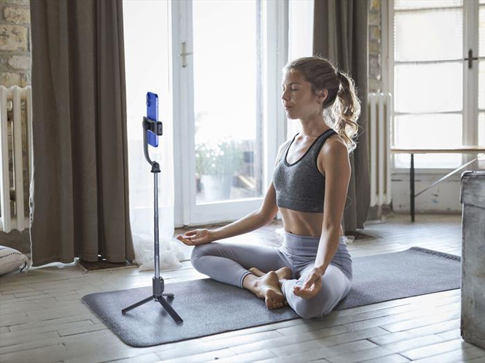 Immagine del prodotto CELLULARLINE - Bastone per selfie BTSELFIESTICKSPARK-Nero