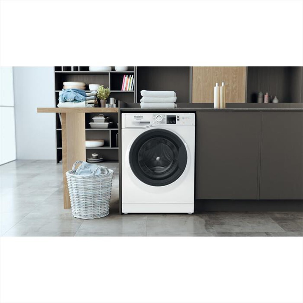 "HOTPOINT ARISTON - Lavatrice NF97WK IT 9 Kg Classe A"