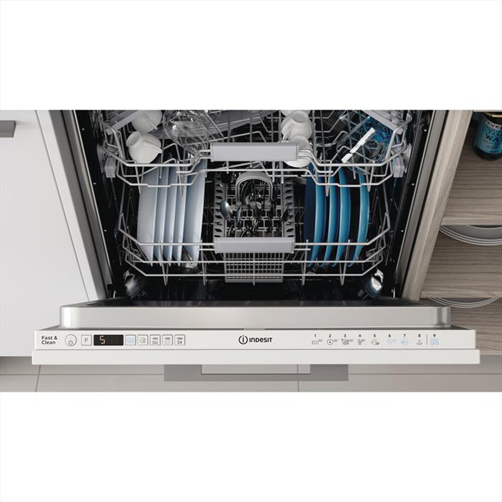 "INDESIT - Lavastoviglie incasso DIO 3C24 AC E Classe E"
