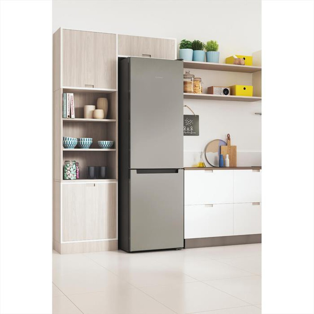 "INDESIT - Frigorifero combinato PUSH&GO INFC9 TA23X Classe D-Argento"
