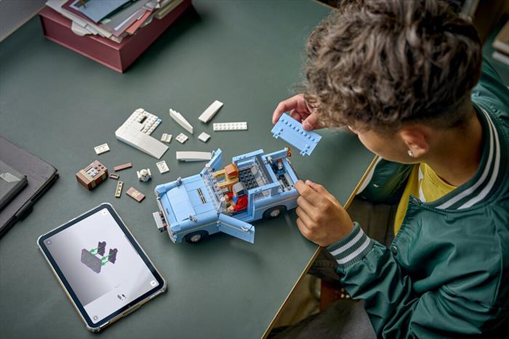 Immagine del prodotto LEGO - HARRY POTTER Ford Anglia volante incantata - 76470