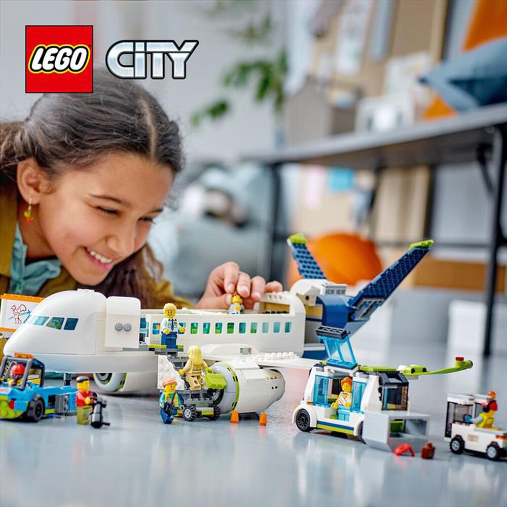 Immagine del prodotto LEGO - CITY BIG VEHICLES Aereo passeggeri 60367