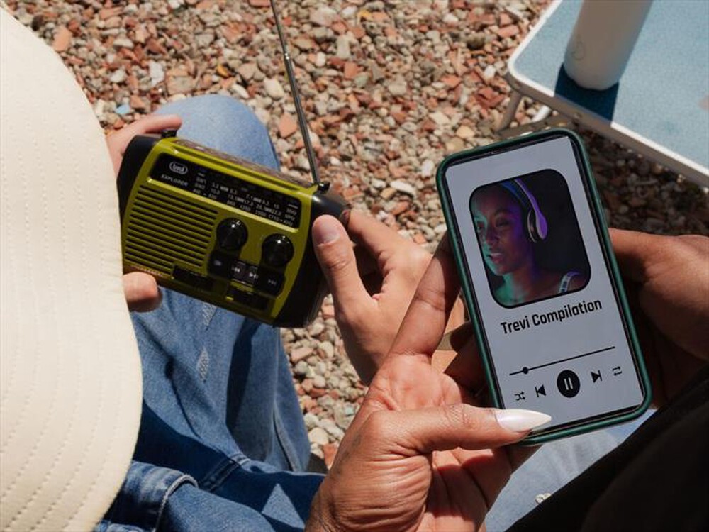 Immagine del prodotto TREVI - Radio portatile AM/FM RA 7F30 BT-Verde