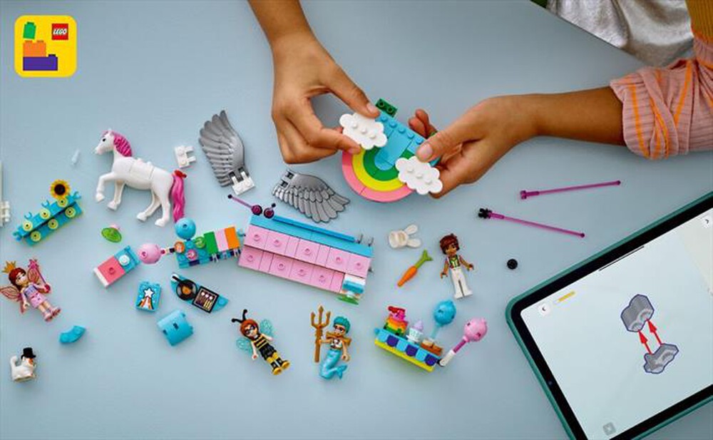 Immagine del prodotto LEGO - FRIENDS Party in costume unicorno e fatina 42661