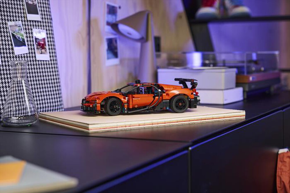 Immagine del prodotto LEGO - TECHNIC Hyper Car Bugatti Chiron Pur Sport - 42222
