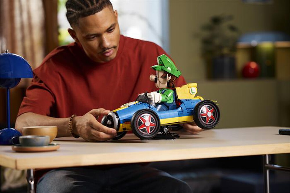 Immagine del prodotto LEGO - SUPER MARIO Mario Kart: Luigi e Mach 8 - 72050