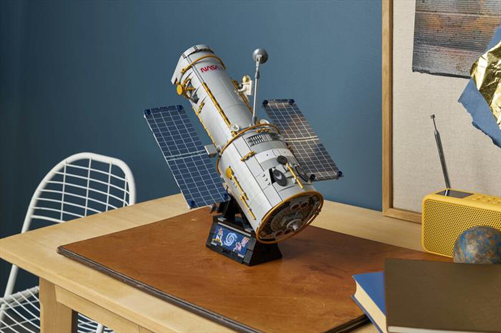 Immagine del prodotto LEGO - ICONS Telescopio spaziale Hubble - 11382
