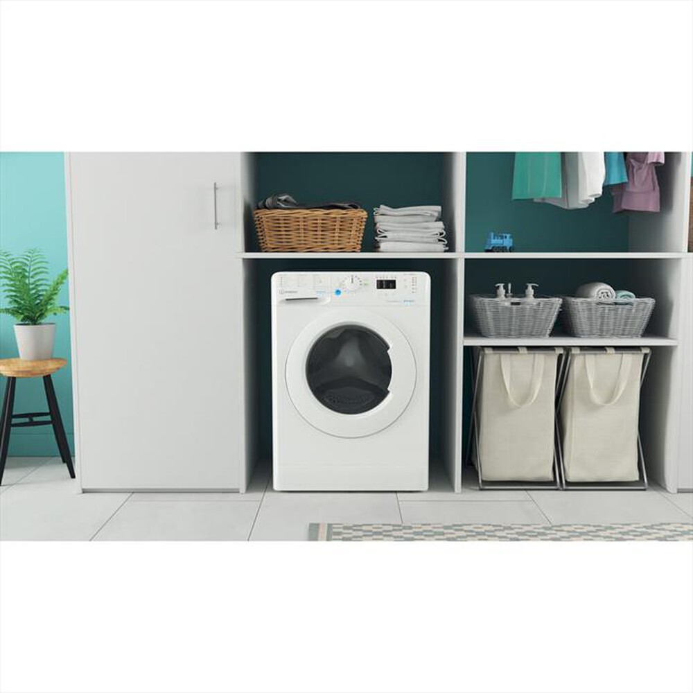 "INDESIT - Lavatrice BWA 81284X W IT N 8 Kg Classe C"