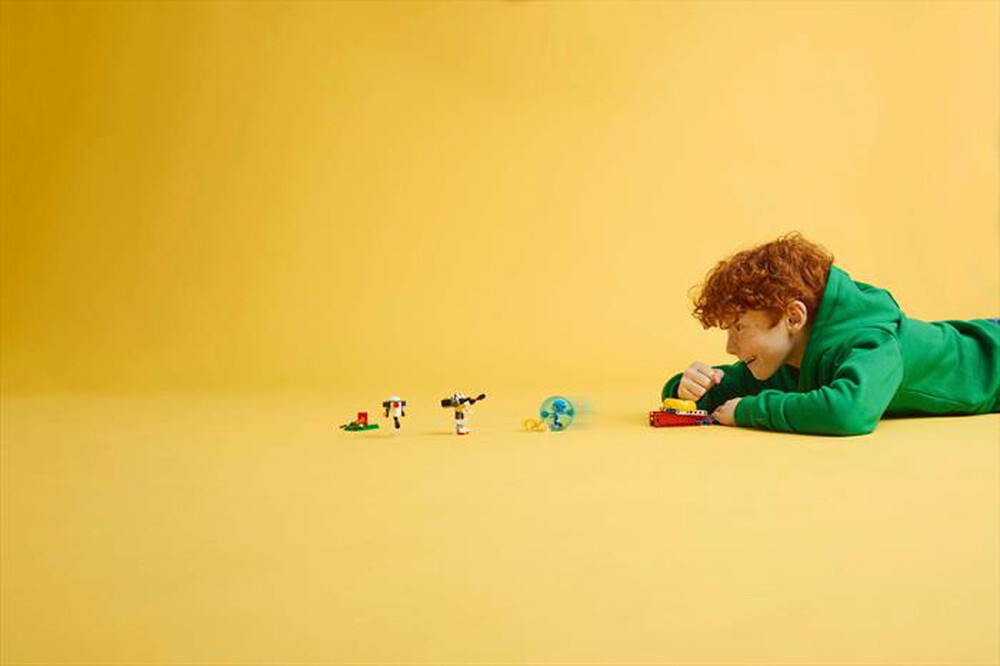 Immagine del prodotto LEGO - SONIC Duello al fal&ograve; di SONIC 77001