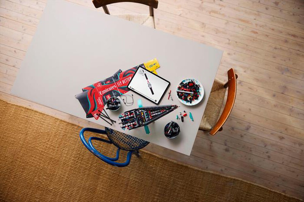 Immagine del prodotto LEGO - TECHNIC Yacht Emirates Team New Zealand AC75 42174