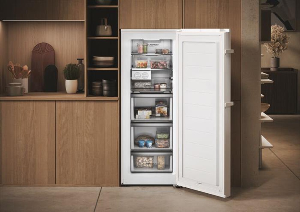 "HAIER - Congelatore verticale H4F226WDH1 Classe D 226 lt-Bianco"