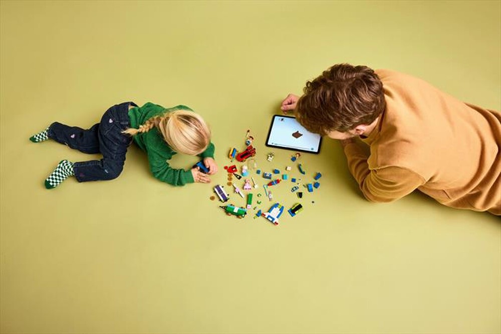 "LEGO - TOY STORY: TRENO E AUTO RC CELEBRATIVI-,"