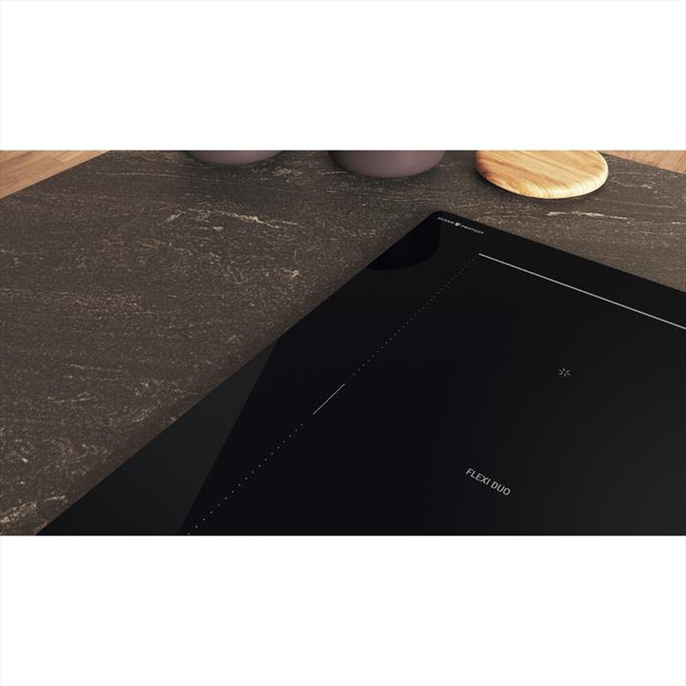 "HOTPOINT ARISTON - Piano cottura elettrico CLEANPROTECT HB 4860C CPNE-Nero"