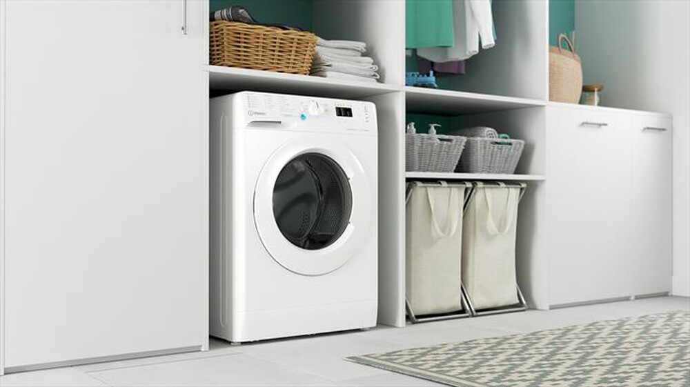 "INDESIT - Lavatrice INNEX BWSA 7125X WV IT 7 Kg Classe B-Bianco"