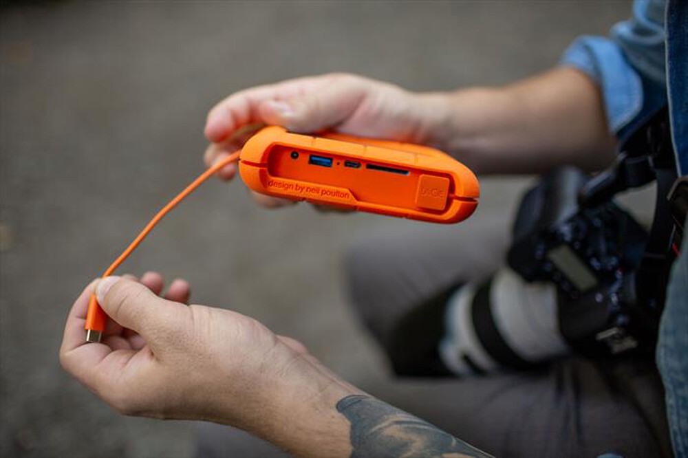 "LACIE - 1TB RUGGED BOSS SSD"