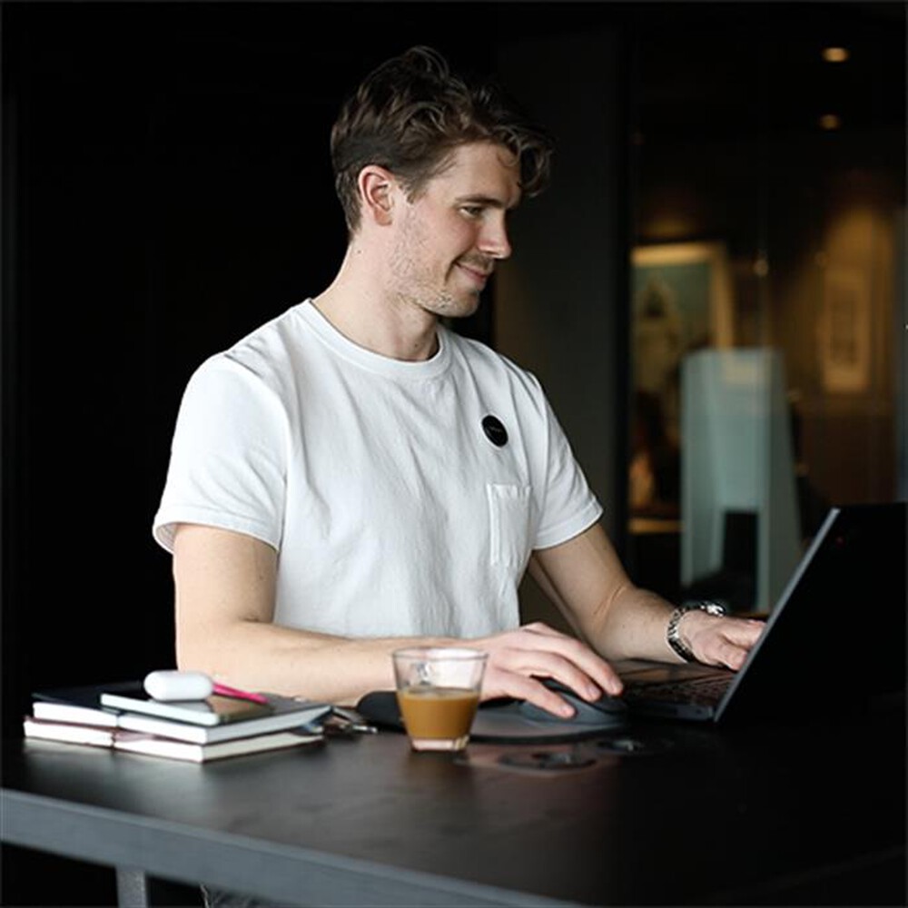 "SWEDISH POSTURE - Vibe Sensore digitale di postura-Nero"