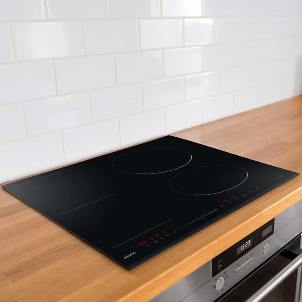 "SAMSUNG - Piano cottura induzione NZ64R3747BK/UR 56 cm-VETROCERAMICA NERO"