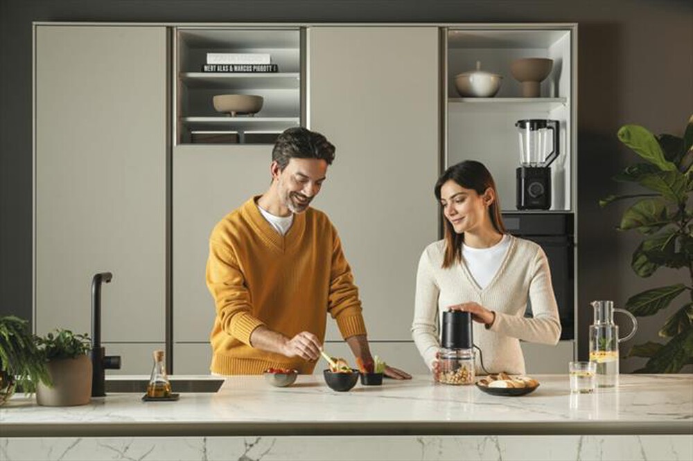 "HAIER - Tritatutto HCH5B1 011-Nero"