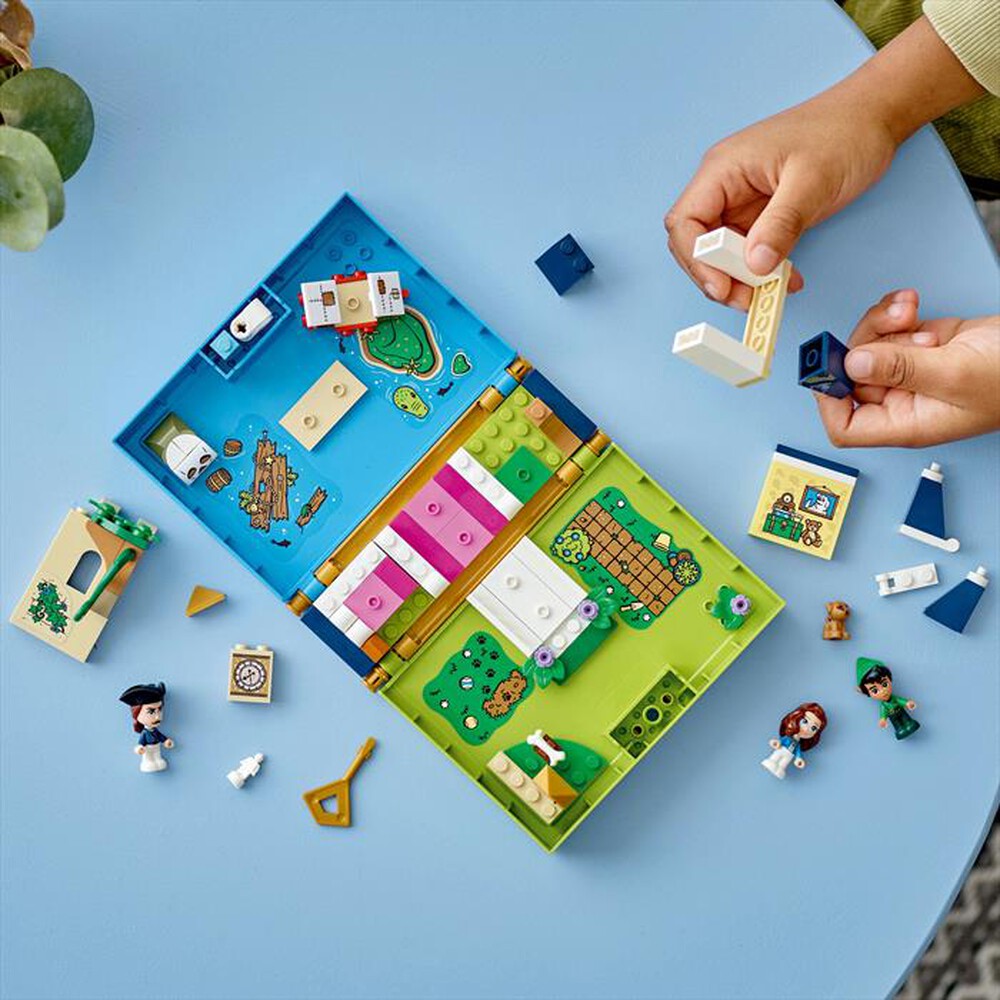 Immagine del prodotto LEGO - DISNEY L&rsquo;avventura nelle fiabe Pan e Wendy-43220