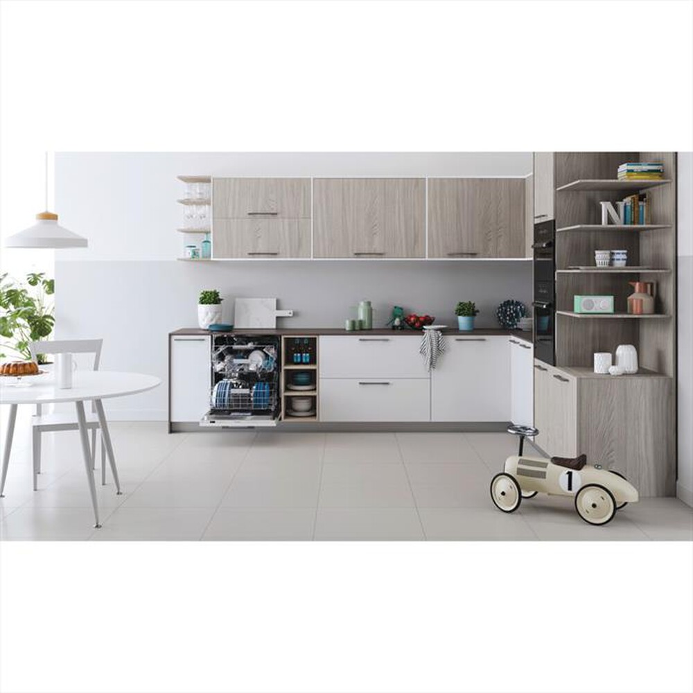"INDESIT - Lavastoviglie incasso DIO 3C24 AC E Classe E"