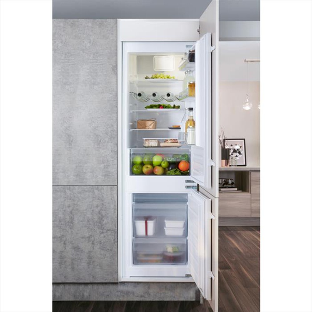 Immagine del prodotto HOTPOINT ARISTON - Frigorifero incasso BCB 7030 D2 Classe F