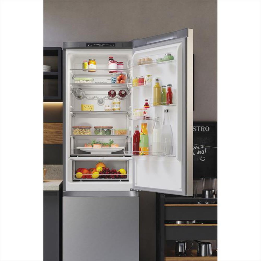 "HOTPOINT ARISTON - Frigorifero combinato HAFC9 TA33SX O3 Classe D"
