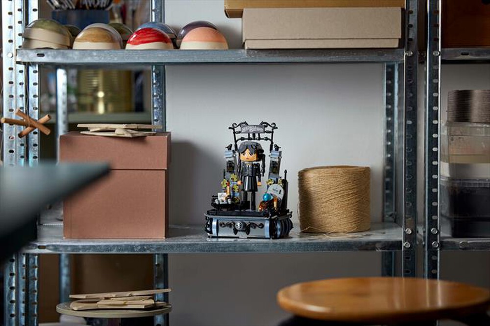 Immagine del prodotto LEGO - WEDNESDAY Personaggio di Mercoledì Addams 76780