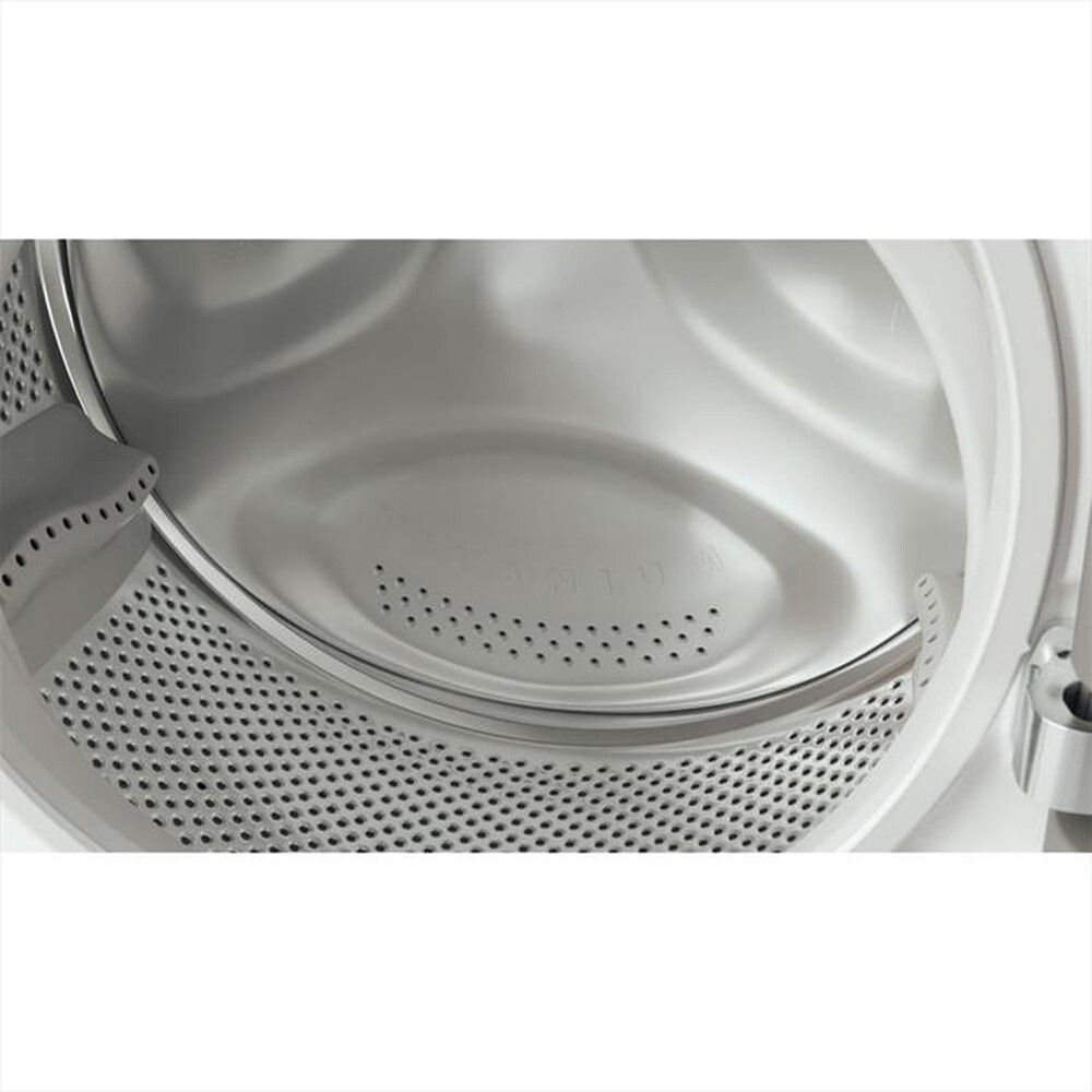 "HOTPOINT ARISTON - Lavatrice slim AQUALTIS AQSD723 EU/A N 7Kg ClasseD-Bianco"