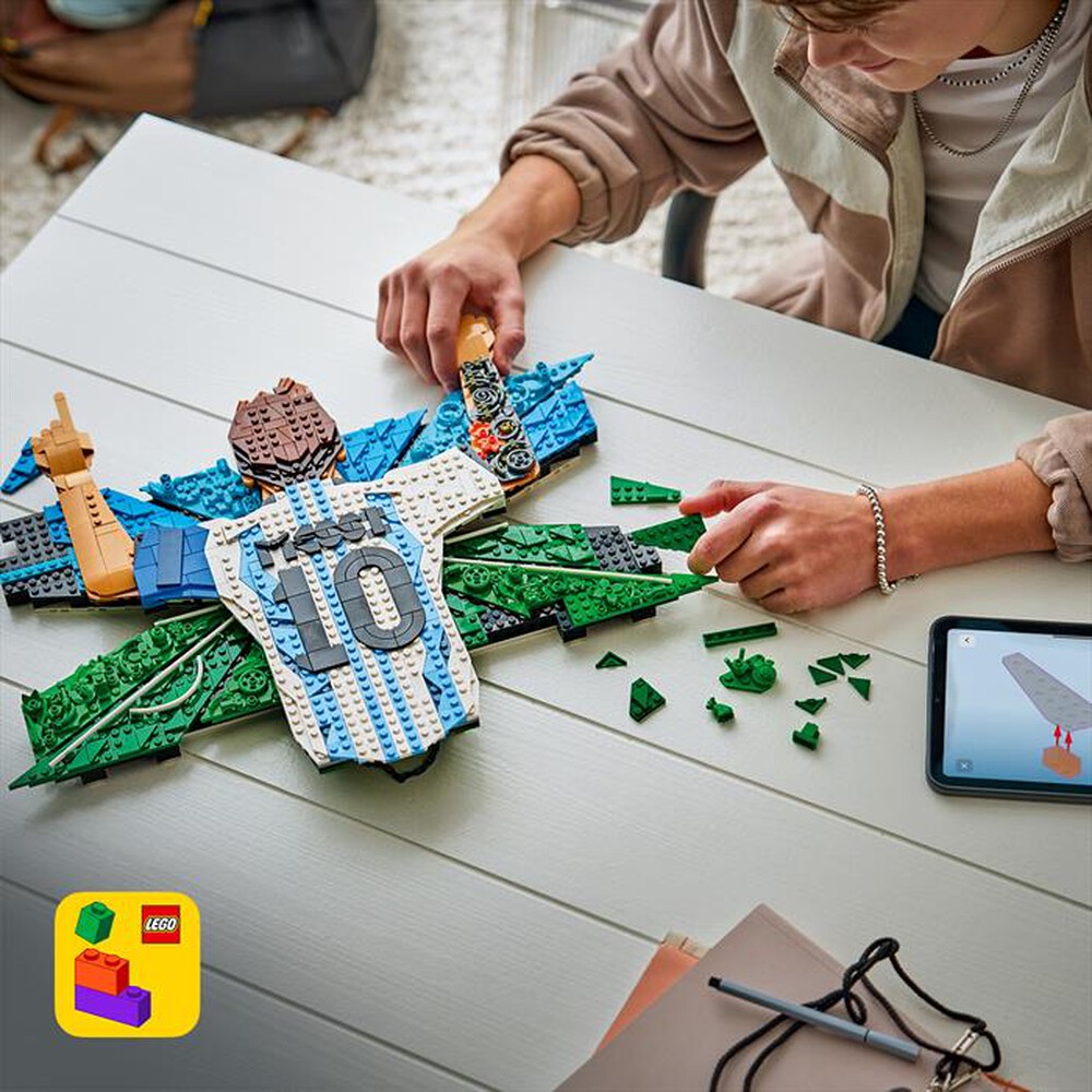 Immagine del prodotto LEGO - EDITIONS Lionel Messi &ndash; Celebrazione - 43018