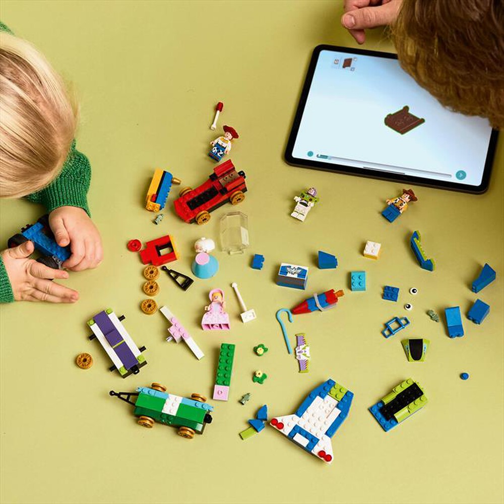 "LEGO - TOY STORY: TRENO E AUTO RC CELEBRATIVI-,"