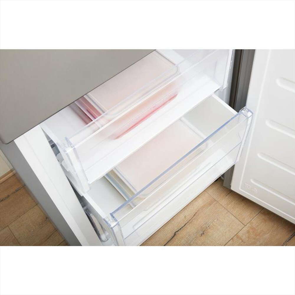"INDESIT - Frigorifero combinato XIT8 T2E X Classe E-Optic Inox"