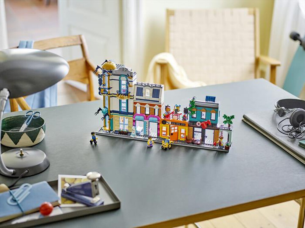 Immagine del prodotto LEGO - CREATOR 3IN1 Strada principale - 31141