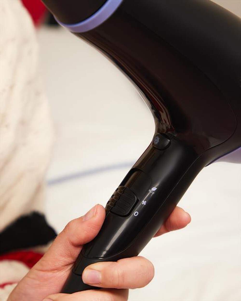 Immagine del prodotto REMINGTON - Asciugacapelli D3016GP-nero/viola