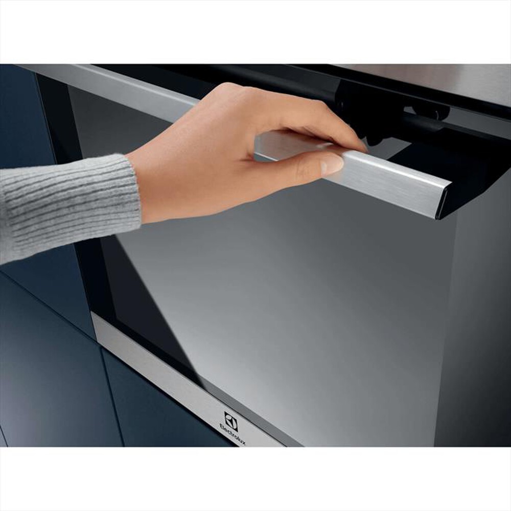 Immagine del prodotto ELECTROLUX - Forno Elettrico 72lt EOM4P46TX