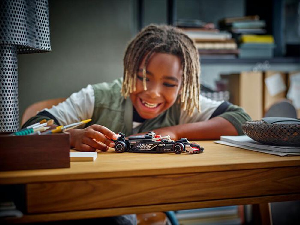 Immagine del prodotto LEGO - SPEED MoneyGram Haas F1® Team VF-24 77250