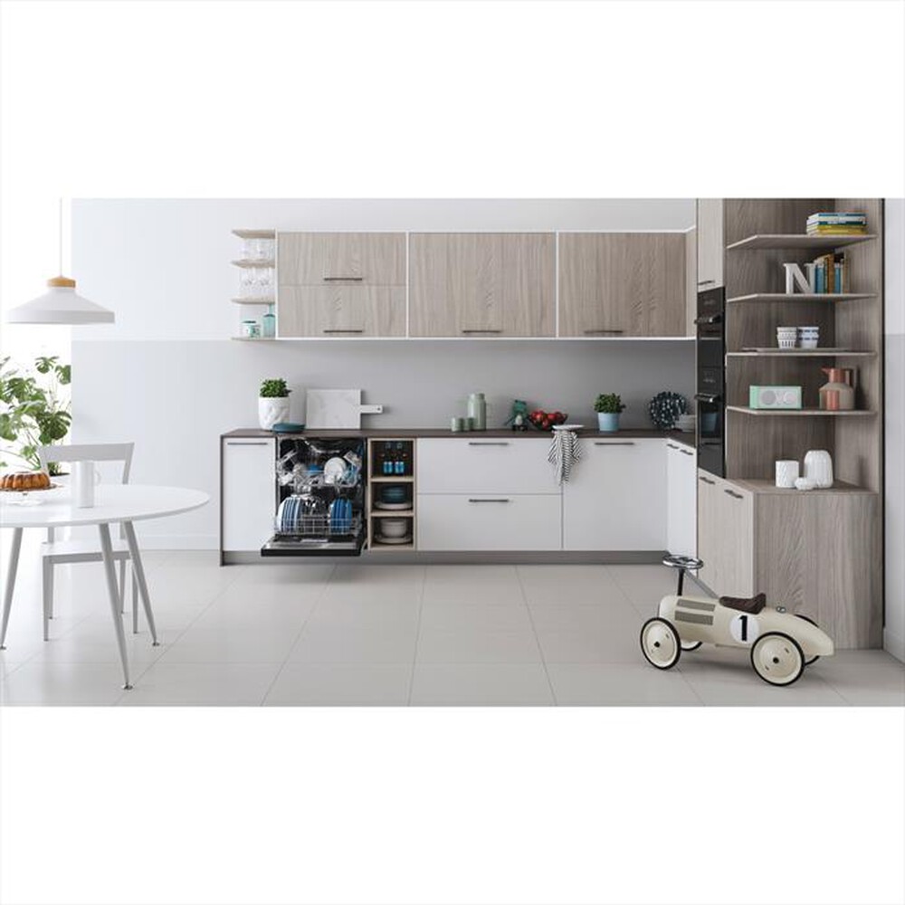 "INDESIT - Lavastoviglie incasso DBE 2B19 A B Classe F"