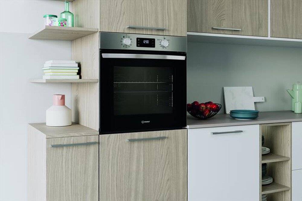 Immagine del prodotto INDESIT - Forno multifunzione IO 278P X Classe A++ 71lt
