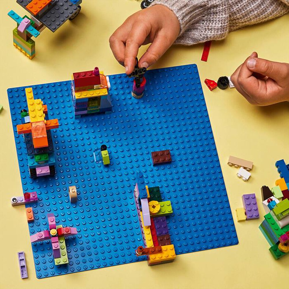 Immagine del prodotto LEGO - CLASSIC Base blu 11025