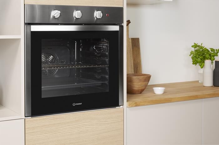 INDESIT - Forno incasso a gas IGW 620 IX Classe A+-Inox | Euronics