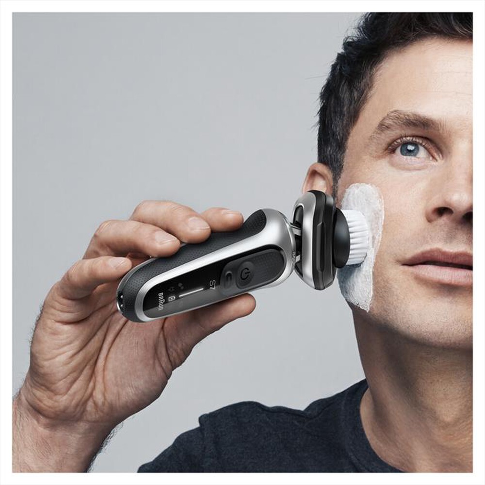 "BRAUN - SPAZZOLA PULIZIA VISO PER RASOIO ELETTRICO-NERO"