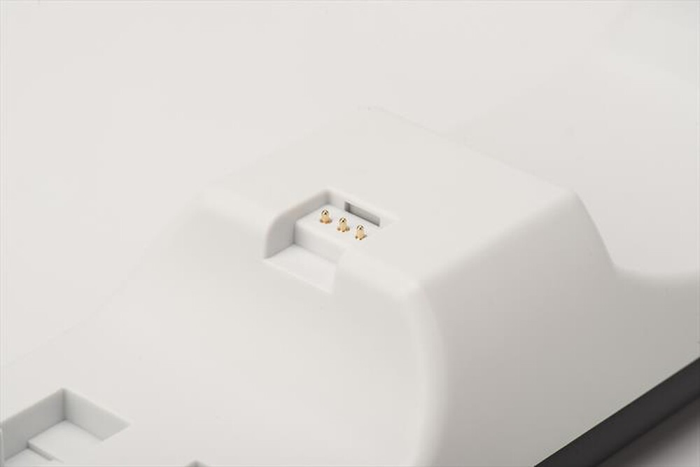 "QUBICK - BASE DI RICARICA CONTROLLER (PS5)"