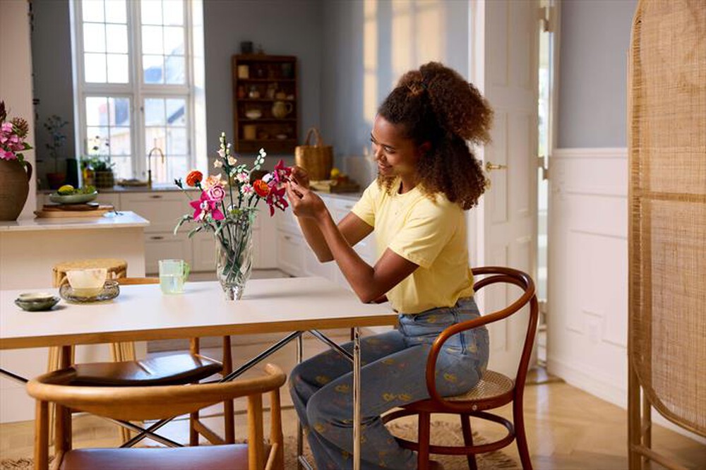 Immagine del prodotto LEGO - BOTANICALS Bouquet di fiori rosa 10342