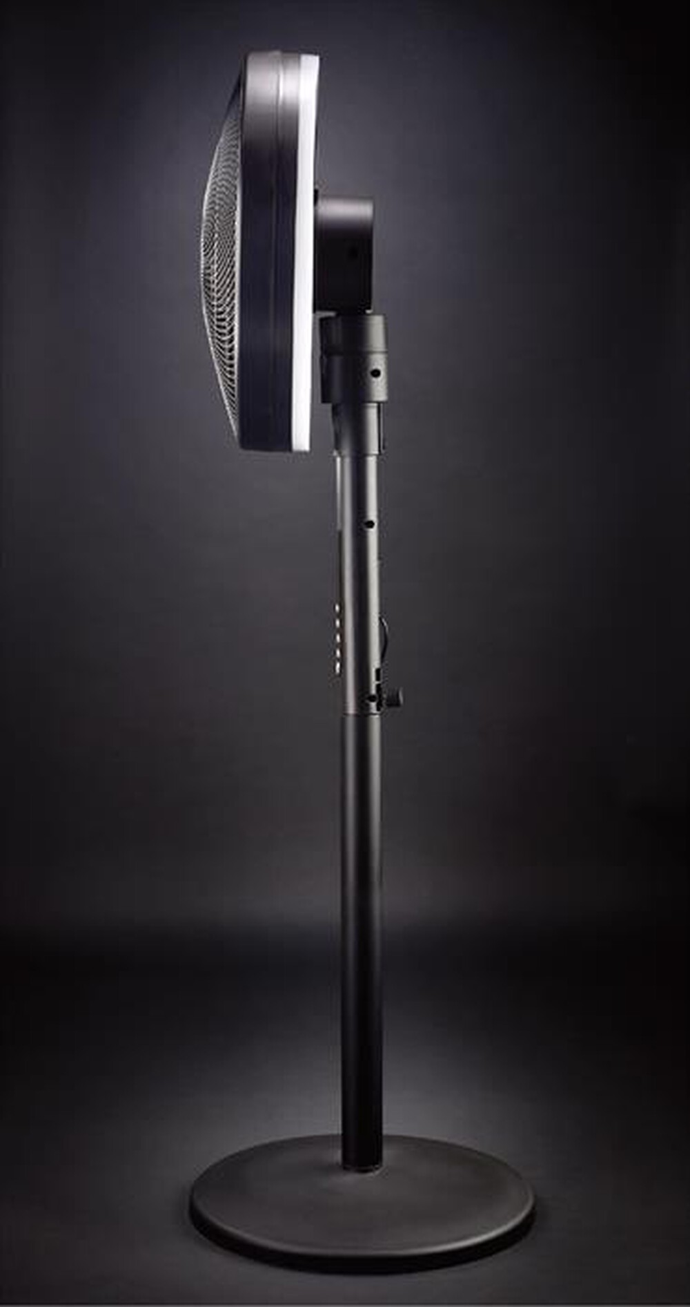 "DCG ELTRONIC - Ventilatore a piantana VE1910TT"