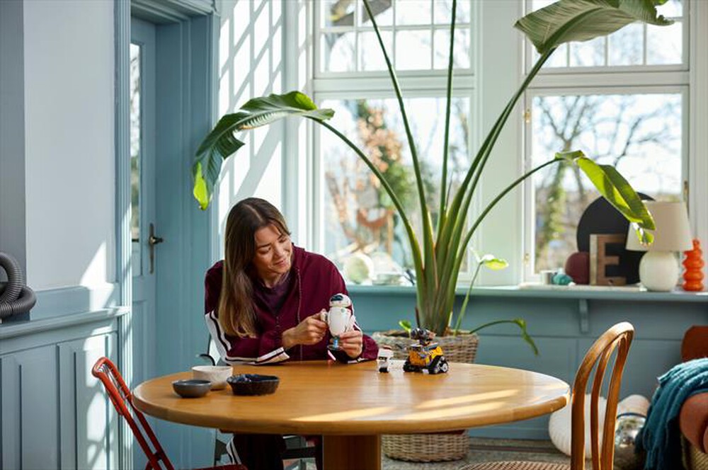 Immagine del prodotto LEGO - DISNEY Pixar WALL-E e EVE 43279