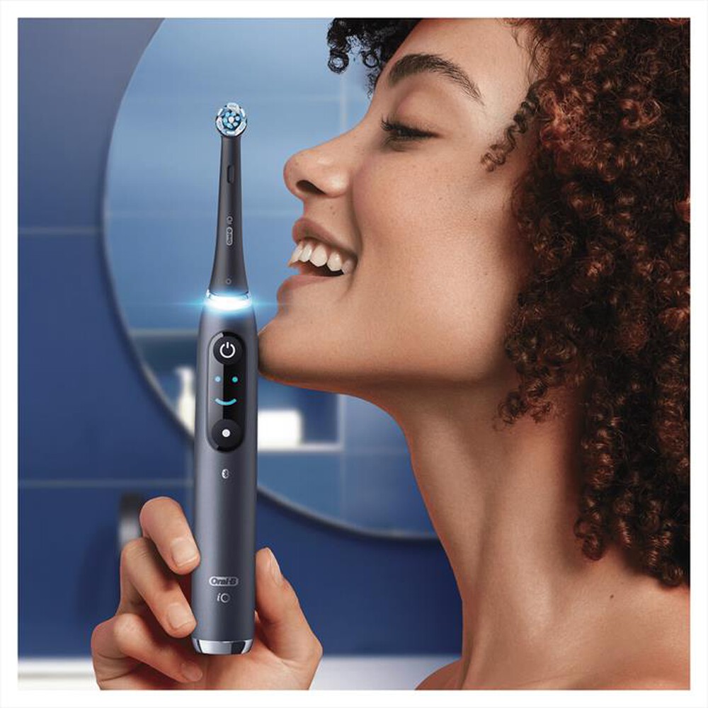 "ORAL-B - Spazzolino elettrico IO - 9N-NERO"