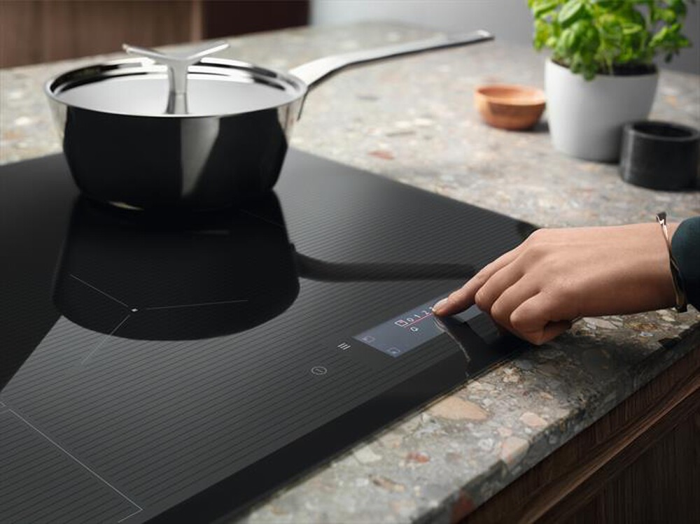"ELECTROLUX - Piano cottura induzione LIL83443-Nero"